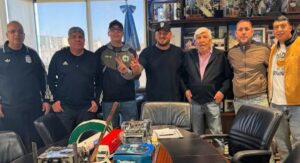 Camioneros Pactó Adicionales y Regularización de Planta en la Rama Aguas y Gaseosas